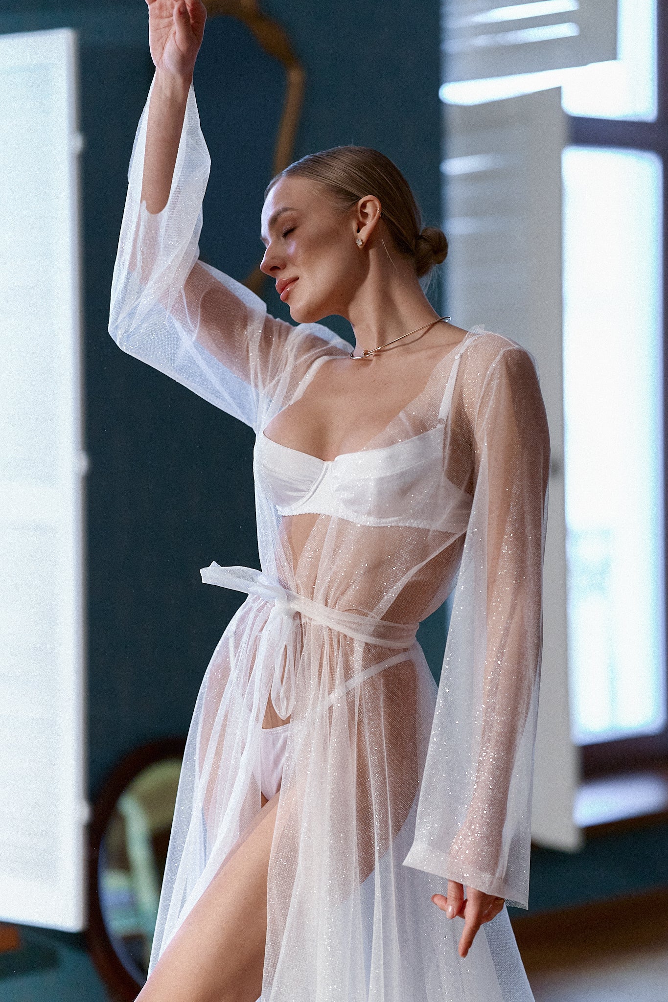 Handmade Long Bridal Robe by Semita Amoris - Photo 8